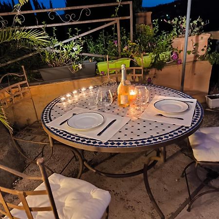 Love-Room Discret 40 M2 Bormes Les Mimosas Village Avec Terrasse المظهر الخارجي الصورة