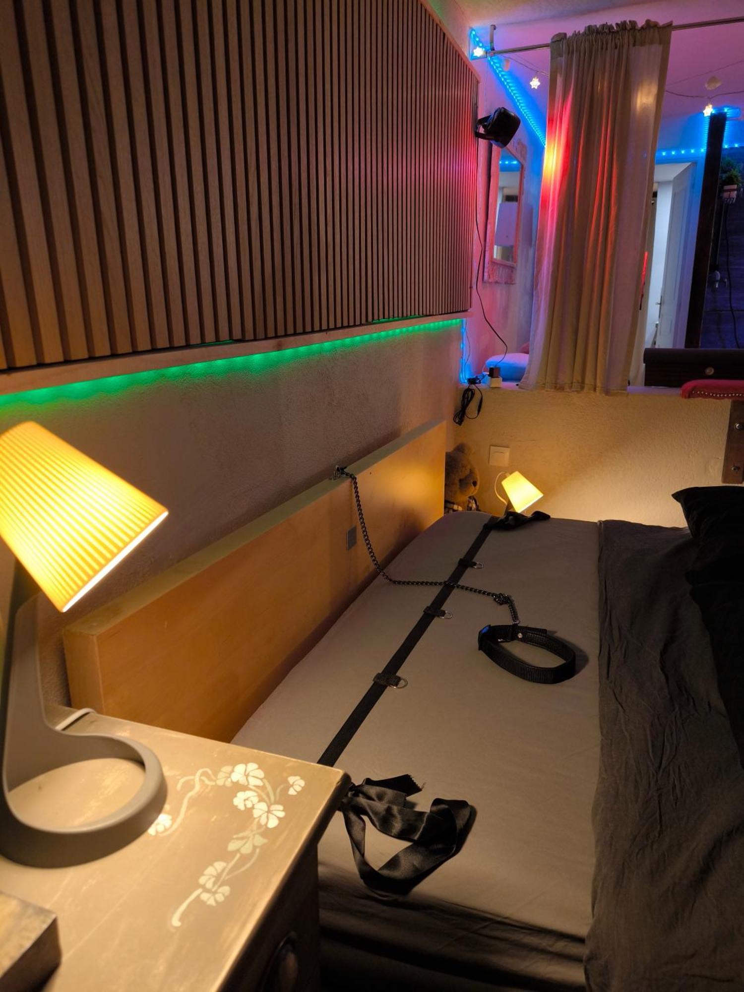 Love-Room Discret 40 M2 Bormes Les Mimosas Village Avec Terrasse المظهر الخارجي الصورة