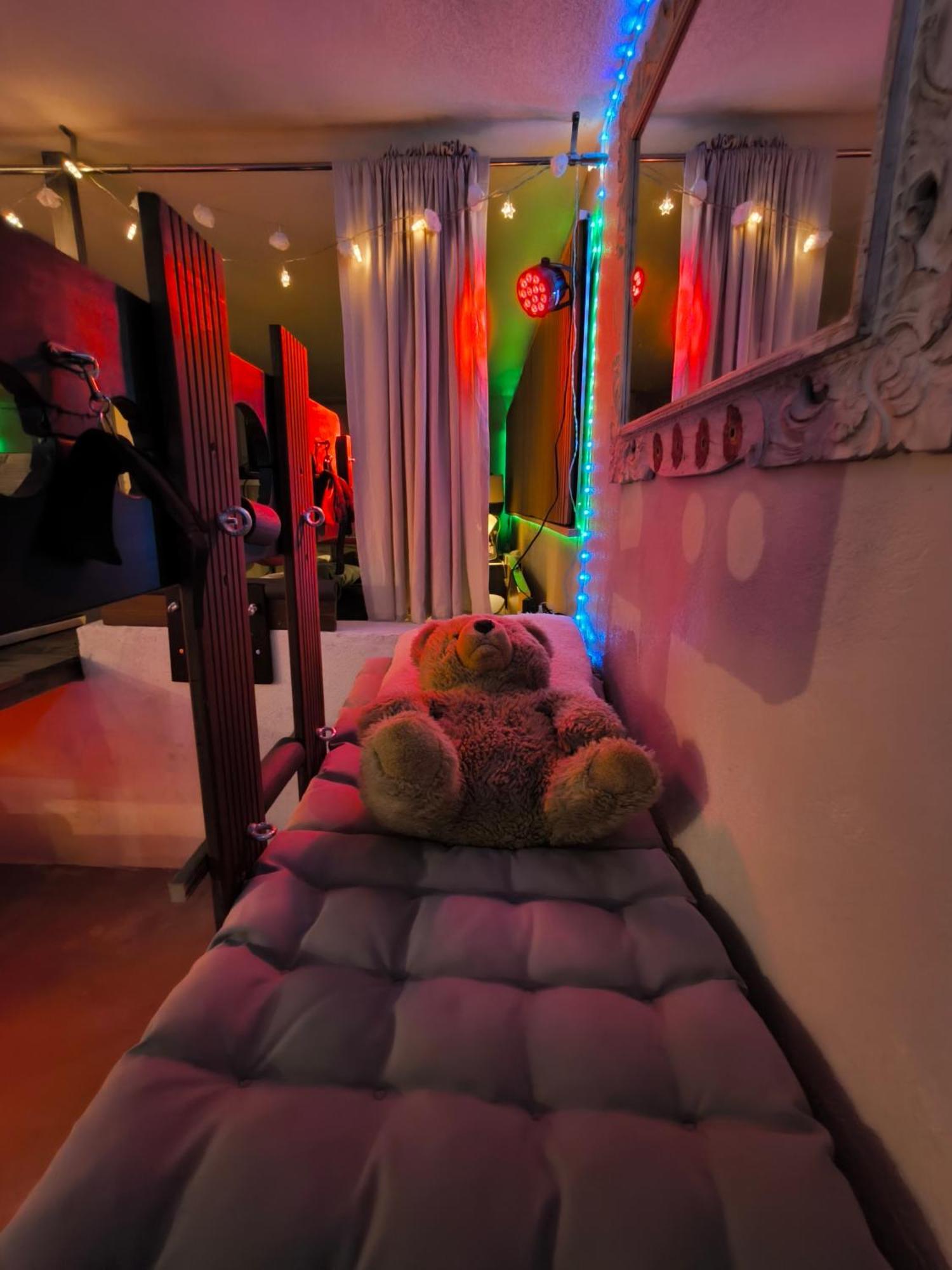 Love-Room Discret 40 M2 Bormes Les Mimosas Village Avec Terrasse المظهر الخارجي الصورة