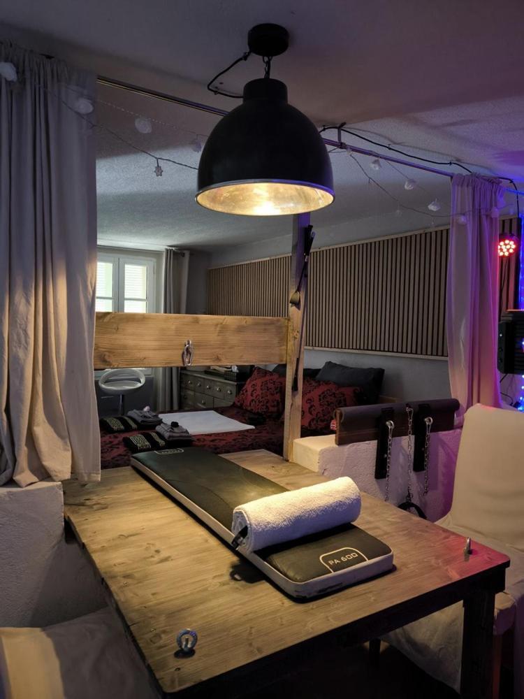 Love-Room Discret 40 M2 Bormes Les Mimosas Village Avec Terrasse المظهر الخارجي الصورة