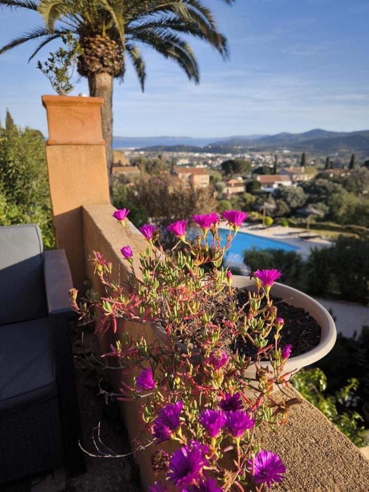 Love-Room Discret 40 M2 Bormes Les Mimosas Village Avec Terrasse المظهر الخارجي الصورة